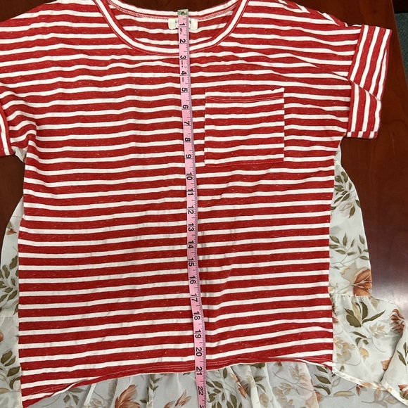 Umgee High/Low Top Red Striped Front Floral Sheer Back Blouse Women’s Size Small - Picture 9 of 11